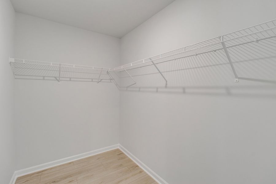 Spacious, unfurnished interior of a new home in Bluefield, Lexington (Image 23). Spacious, unfurnished interior of a new home in Bluefield, Lexington (Image 23).