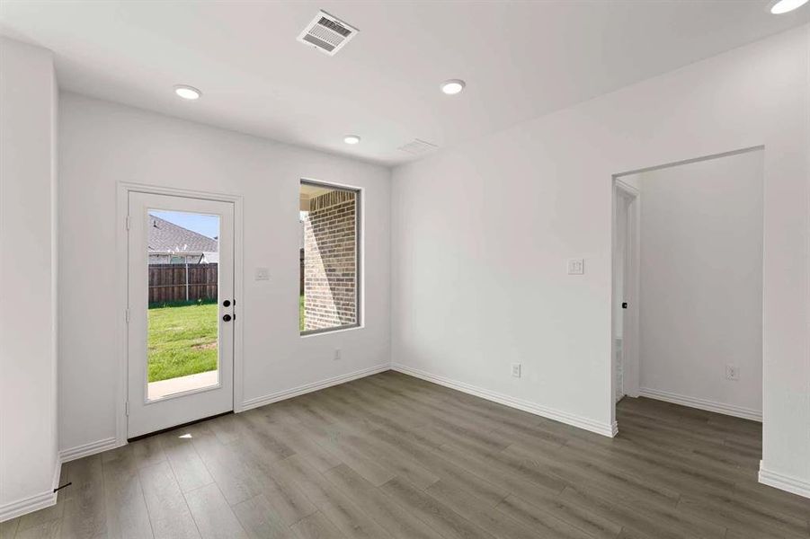 Spacious, unfurnished interior of a new home in Monticello Park, Princeton (Image 13). Spacious, unfurnished interior of a new home in Monticello Park, Princeton (Image 13).