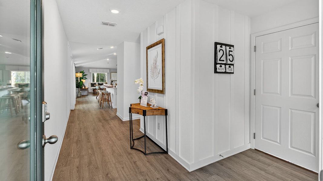 Representative furnished interior of a home built from the BERKELEY II by D.R. Horton in Bridle Creek Express, Jacksonville (Image 6).