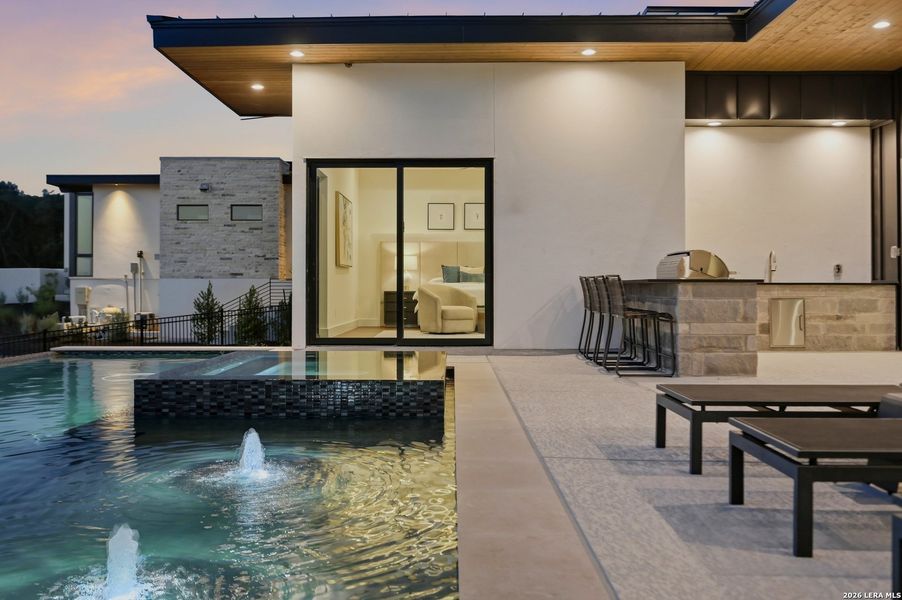 Exterior details and patio area of a home in , San Antonio (Image 31).