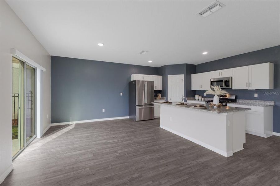 Image 28 of a home in .