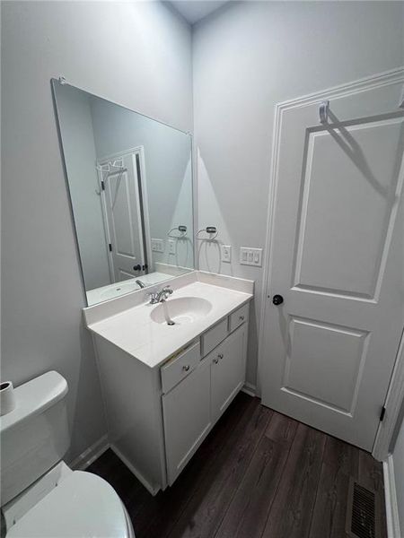 Furnished interior view inside a new home in , Atlanta (Image 4).