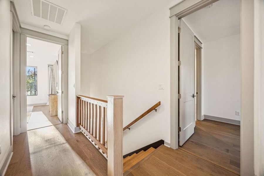 Spacious, unfurnished interior of a new home in , Brookeland (Image 20).