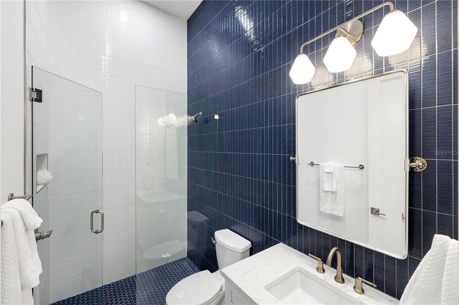 Furnished interior view inside a new home in , Sarasota (Image 57).