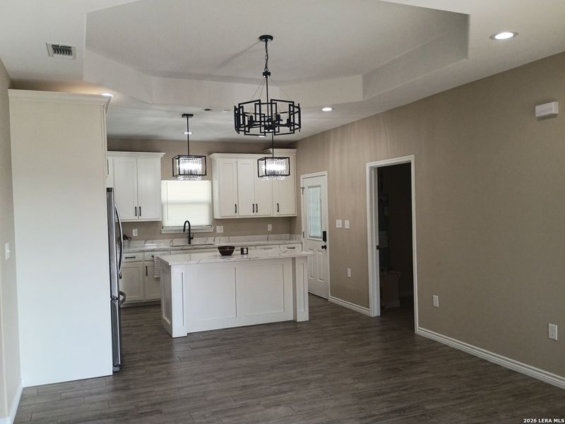 Furnished interior view inside a new home in , Del Rio (Image 8).