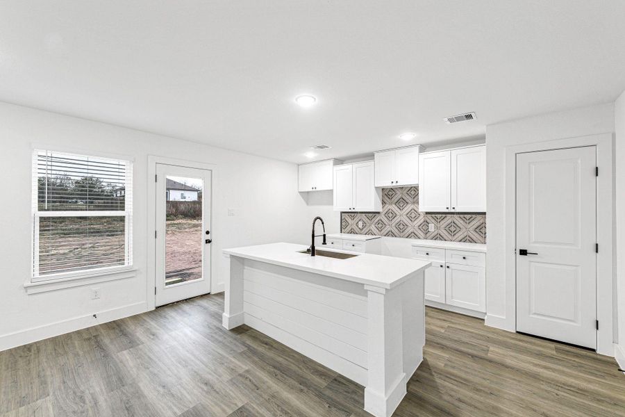 Furnished interior view inside a new home in , Hempstead (Image 4).