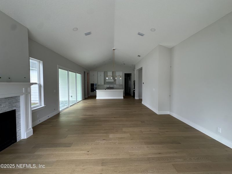 Spacious, unfurnished interior of a new home in , St. Augustine (Image 31).