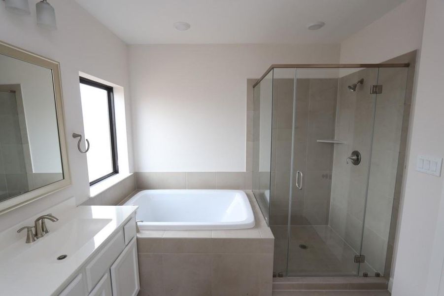 Furnished interior view inside a new home in Indigo 35’ Homesites, Richmond (Image 5).