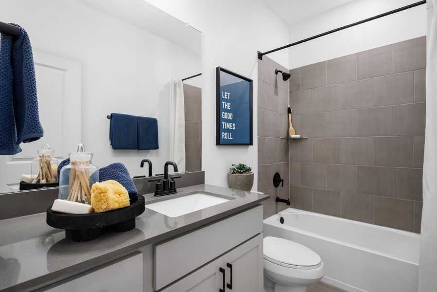 Representative furnished interior of a home built from the Rosalie by Risewell Homes in Raburn Reserve, Tomball (Image 4).
