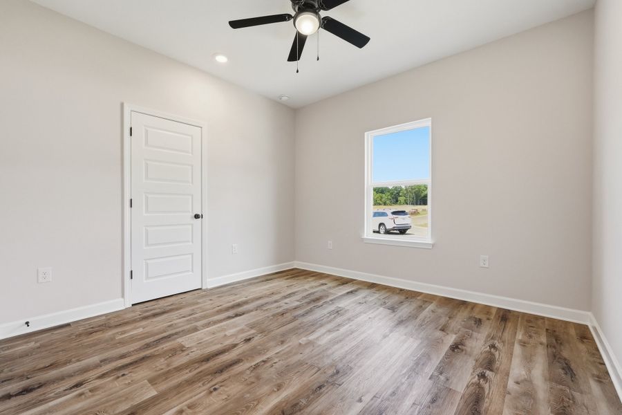 Spacious, unfurnished interior of a new home in Southern Charm, Crestview (Image 29). Spacious, unfurnished interior of a new home in Southern Charm, Crestview (Image 29).
