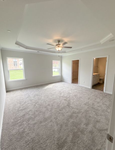 Spacious, unfurnished interior of a new home in Bradley Bend, Ashland City (Image 10).