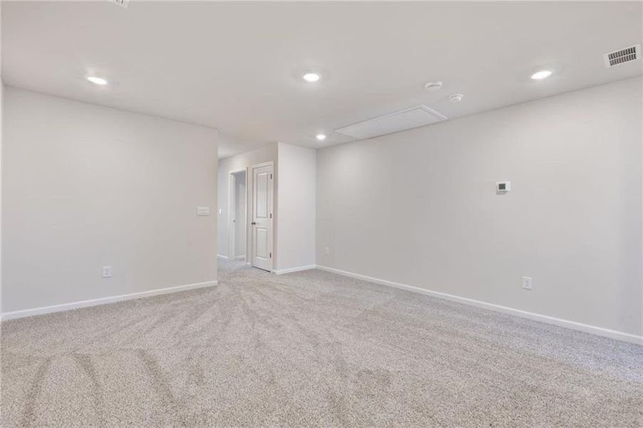 Spacious, unfurnished interior of a new home in Willowcrest Townhomes, Mableton (Image 25).