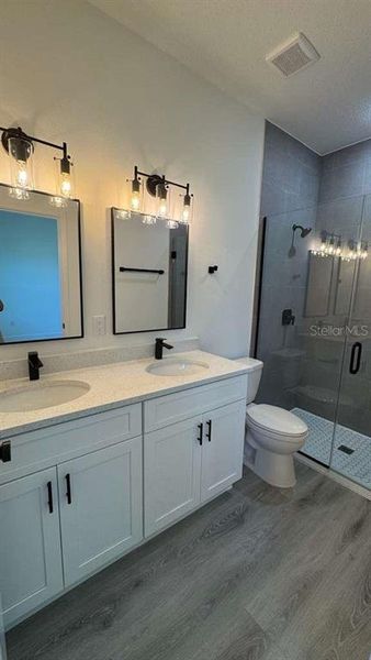 Furnished interior view inside a new home in , Ocala (Image 6).
