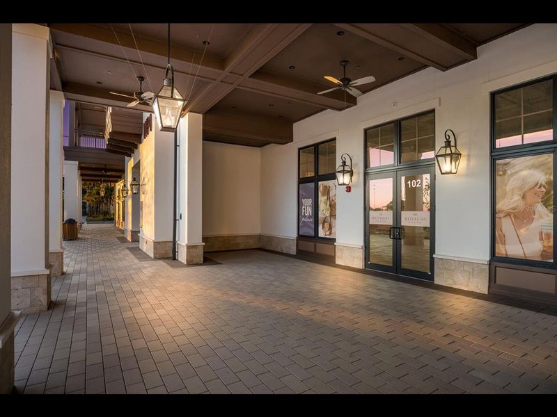 Community amenities in , Sarasota (Image 39).