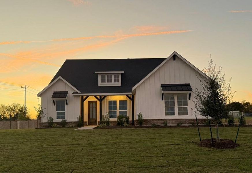 Front exterior of a new home in Parker Heights, Valley View, TX, highlighting curb appeal (Image 2). Front exterior of a new home in Parker Heights, Valley View, TX, highlighting curb appeal (Image 2).