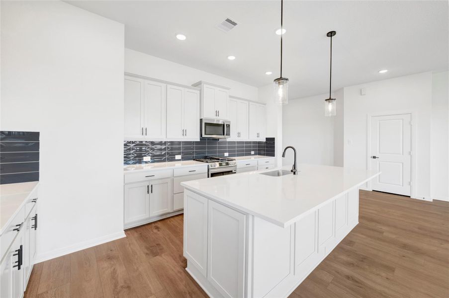 Furnished interior view inside a new home in The Grand Prairie 50’, Hockley (Image 9).