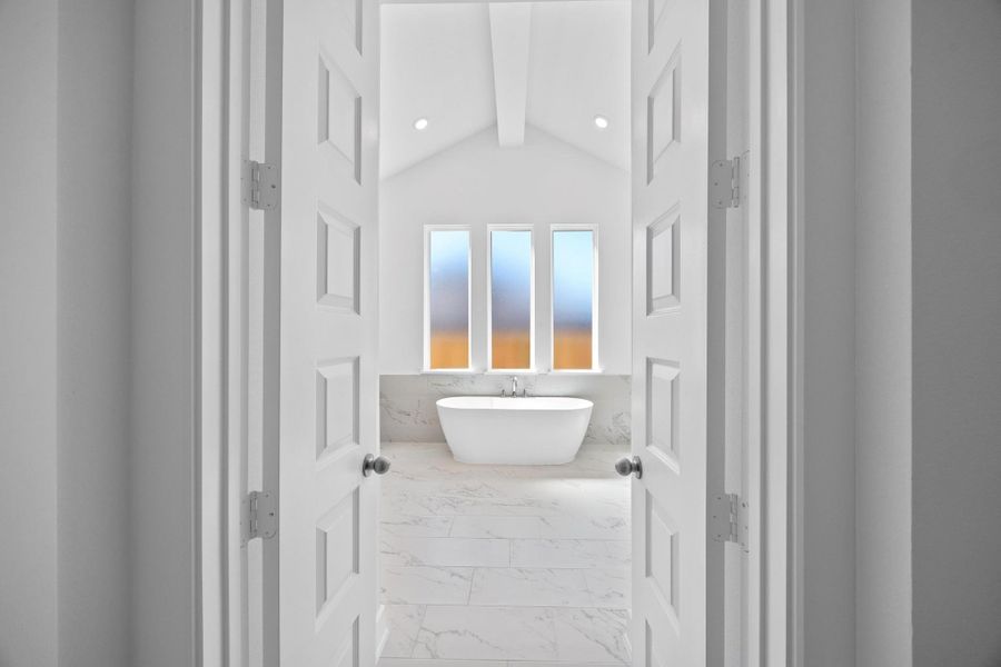 Representative image. Features, specifications, selections and colors may vary. Representative image. Features, specifications, selections and colors may vary.