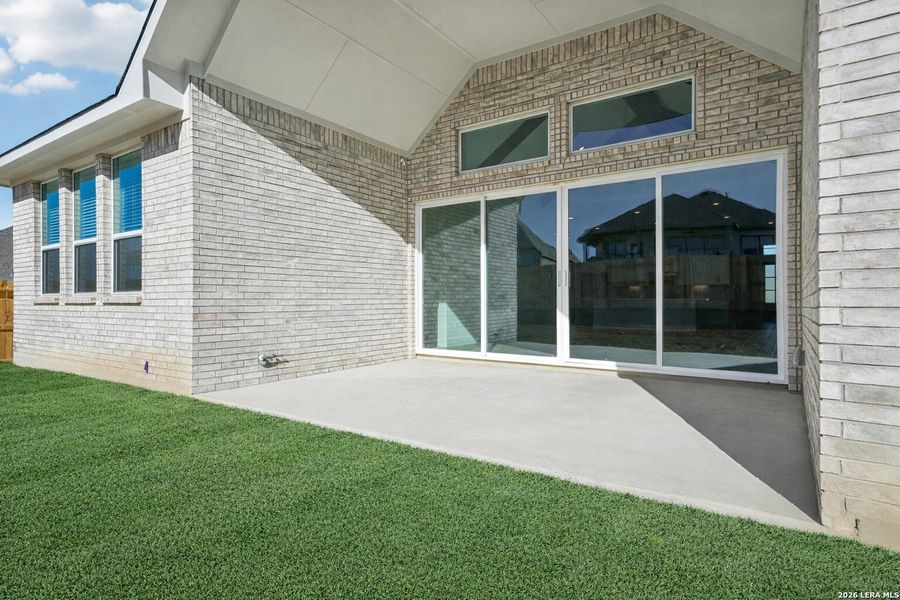 Exterior details and patio area of a home in Meyer Ranch, New Braunfels (Image 3).