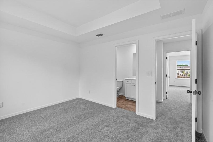 Spacious, unfurnished interior of a new home in Chandler Run, Tucker (Image 33).