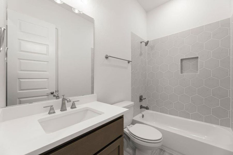 11.-2809-Somerset-2ND-Bath 11.-2809-Somerset-2ND-Bath