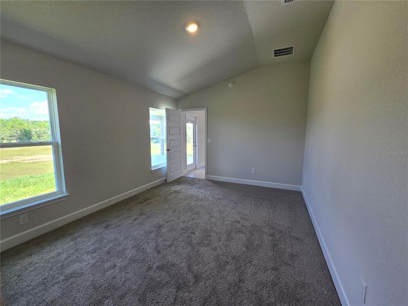 Spacious, unfurnished interior of a new home in Twisted Oaks, Beverly Hills (Image 29). Spacious, unfurnished interior of a new home in Twisted Oaks, Beverly Hills (Image 29).