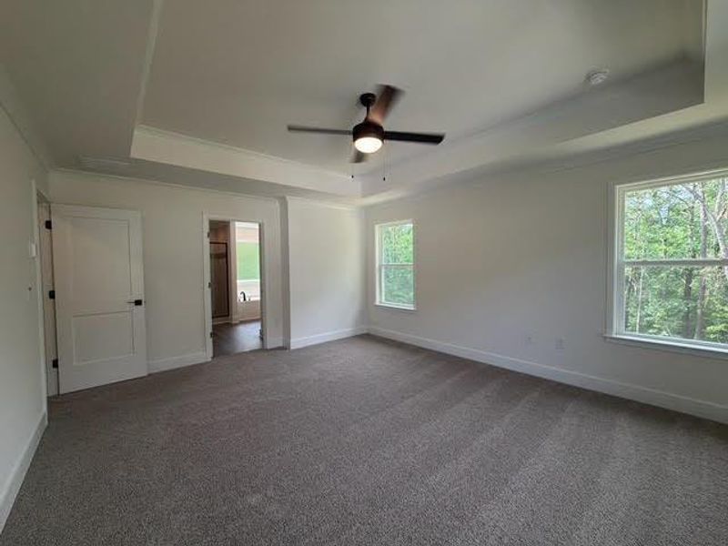 Spacious, unfurnished interior of a new home in Tuscany Hills, Douglasville (Image 17).