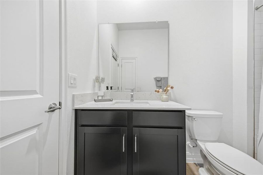 Furnished interior view inside a new home in , Land O' Lakes (Image 41).