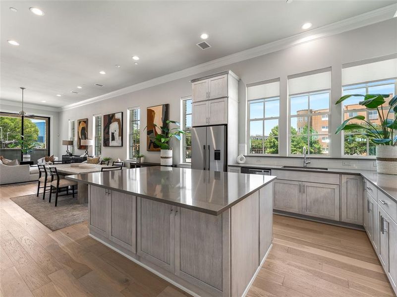 Furnished interior view inside a new home in , Irving (Image 9).