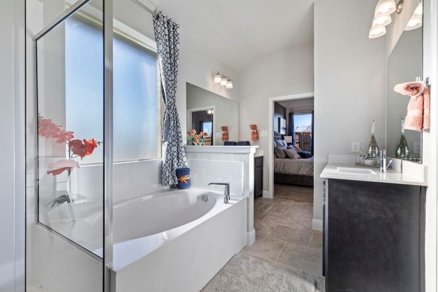 Furnished interior view inside a new home in Lakeview Pointe, Grand Prairie (Image 23).