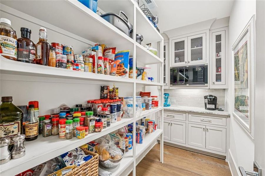 Furnished interior view inside a new home in , Alpharetta (Image 16).