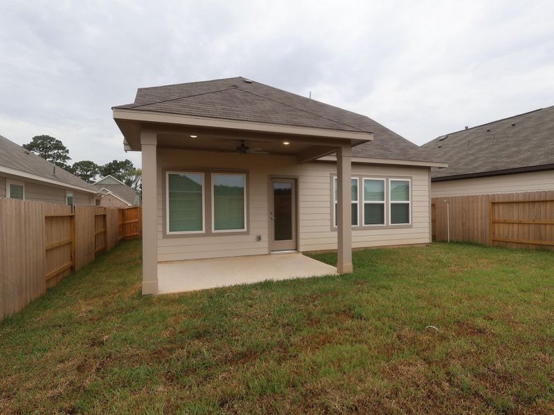 Exterior details and patio area of a home in Lone Star Landing, Montgomery (Image 21).