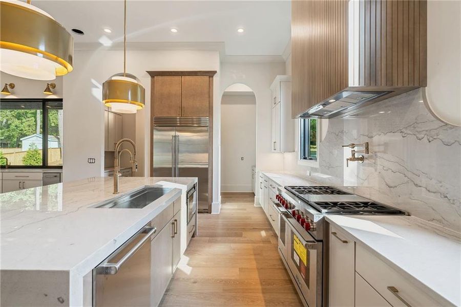 Furnished interior view inside a new home in , Alpharetta (Image 9).