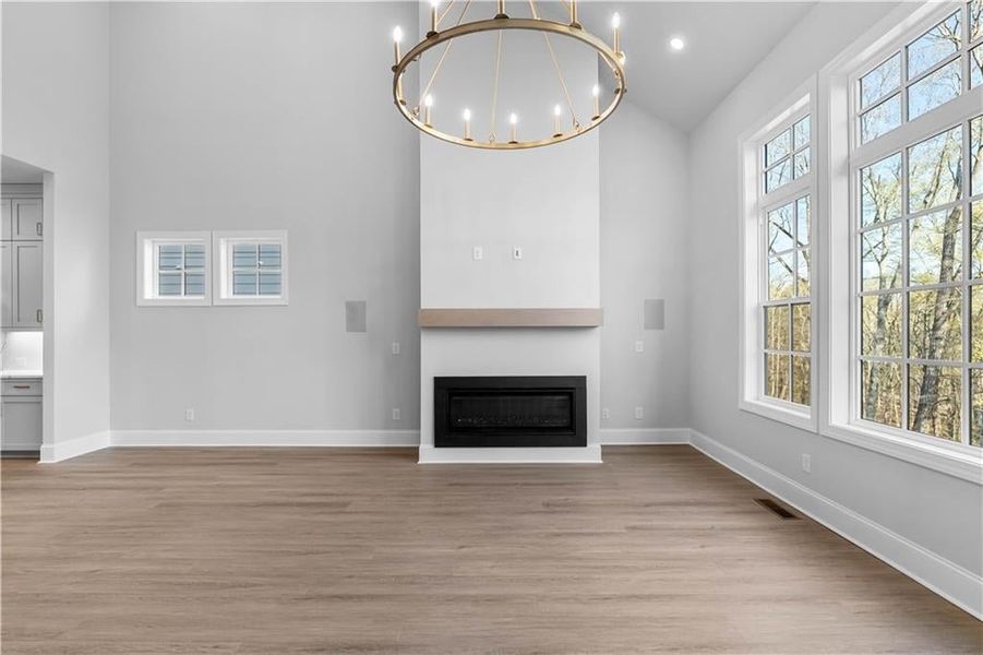 Spacious, unfurnished interior of a new home in Waterside Single Family, Peachtree Corners (Image 22).