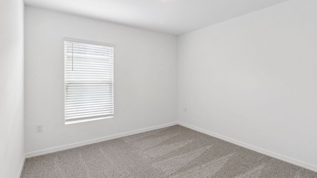 Representative unfurnished interior of a home built from the Dundee by D.R. Horton in Leoma's Landing, Lake Wales (Image 21).
