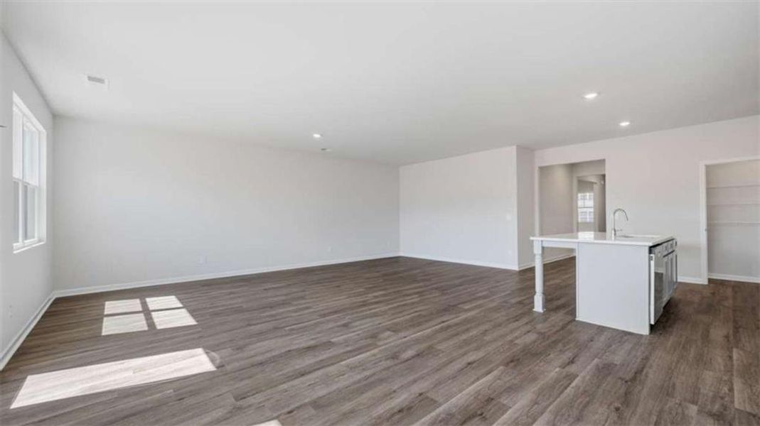 Spacious, unfurnished interior of a new home in Willowbrook, Winder (Image 17). Spacious, unfurnished interior of a new home in Willowbrook, Winder (Image 17).