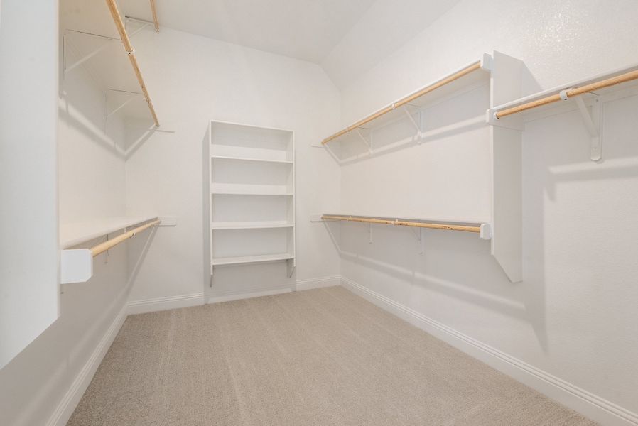 Spacious, unfurnished interior of a new home in Paloma Ranch, New Fairview (Image 18).
