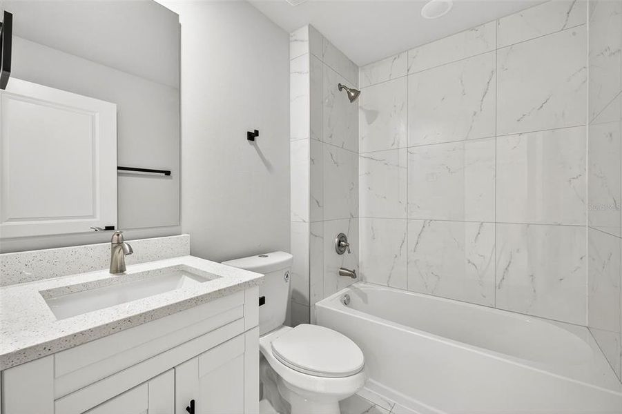 Image 22 of a home in .