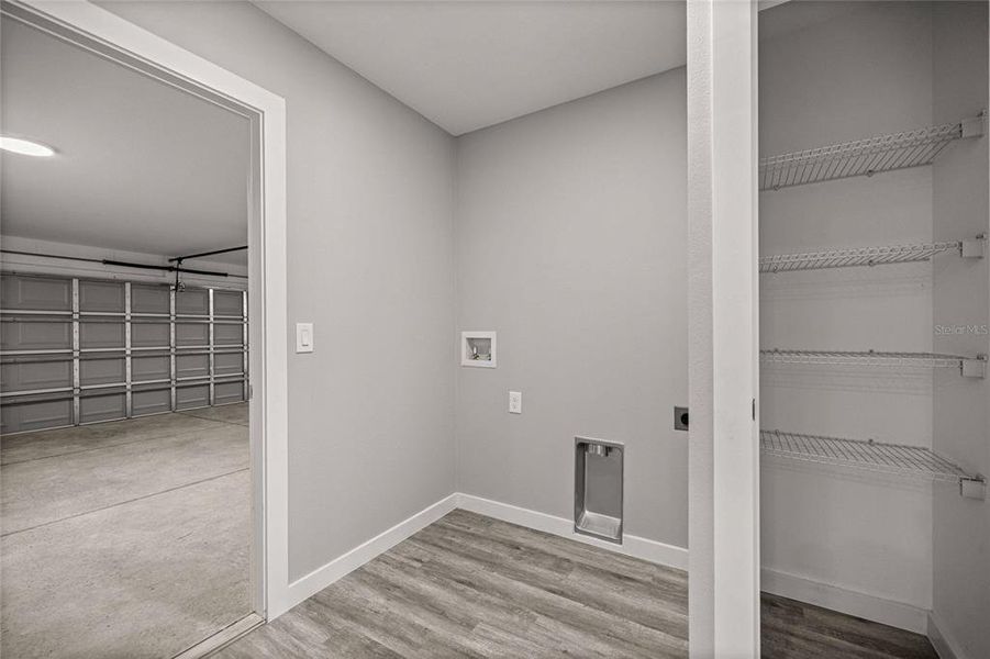 Spacious, unfurnished interior of a new home in , Ocala (Image 22).