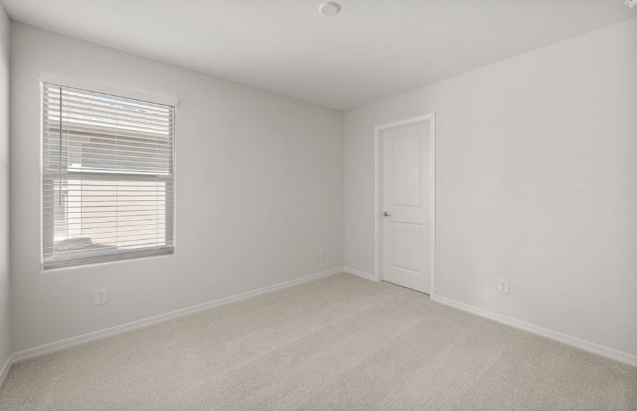 Spacious, unfurnished interior of a new home in Asante- Atrium Series, Surprise (Image 20).