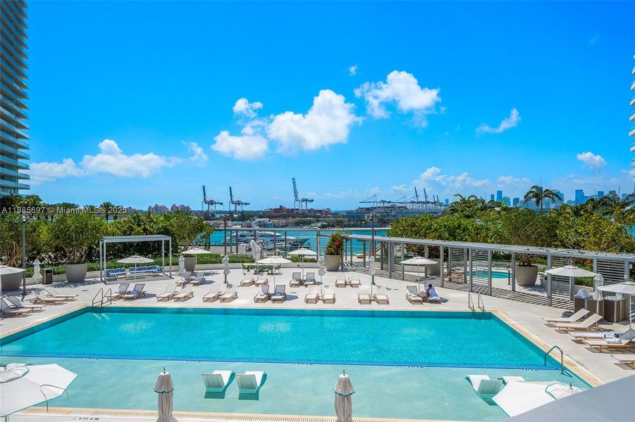 Community amenities in Five Park, Miami Beach (Image 36). Community amenities in Five Park, Miami Beach (Image 36).