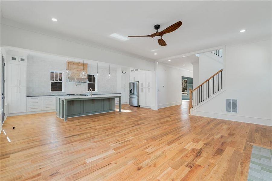Spacious, unfurnished interior of a new home in , Atlanta (Image 46).