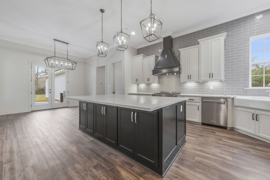 Representative furnished interior of a home built from the The Lafitte by Manuel Builders in Chapel Bend, Montgomery (Image 5).