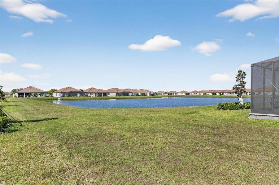 Exterior details and patio area of a home in , Wimauma (Image 4).