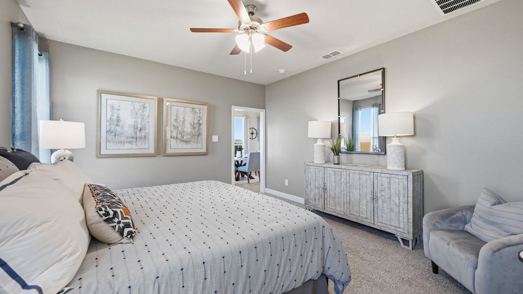 Furnished interior view inside a new home in Bluestem, Rhome (Image 28).