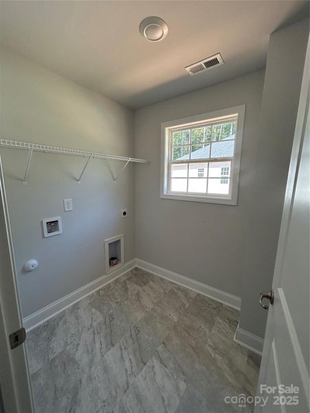 Image 21 of a home in Crystal Village. Image 21 of a home in Crystal Village.