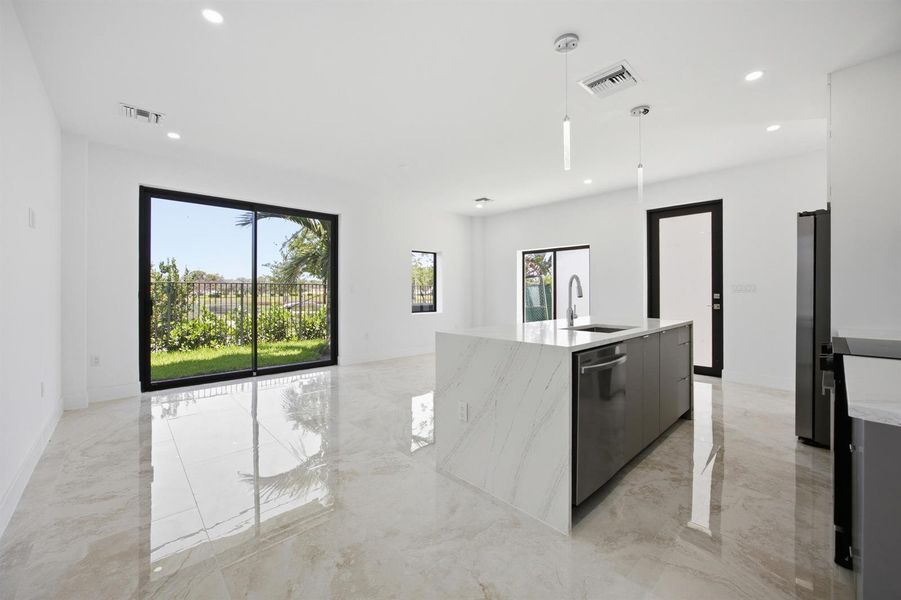 9_diningkitchen 9_diningkitchen