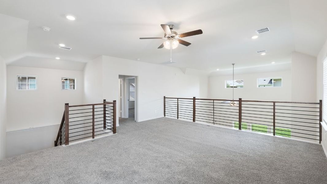 Spacious, unfurnished interior of a new home in Augusta Square, Fort Worth (Image 19).