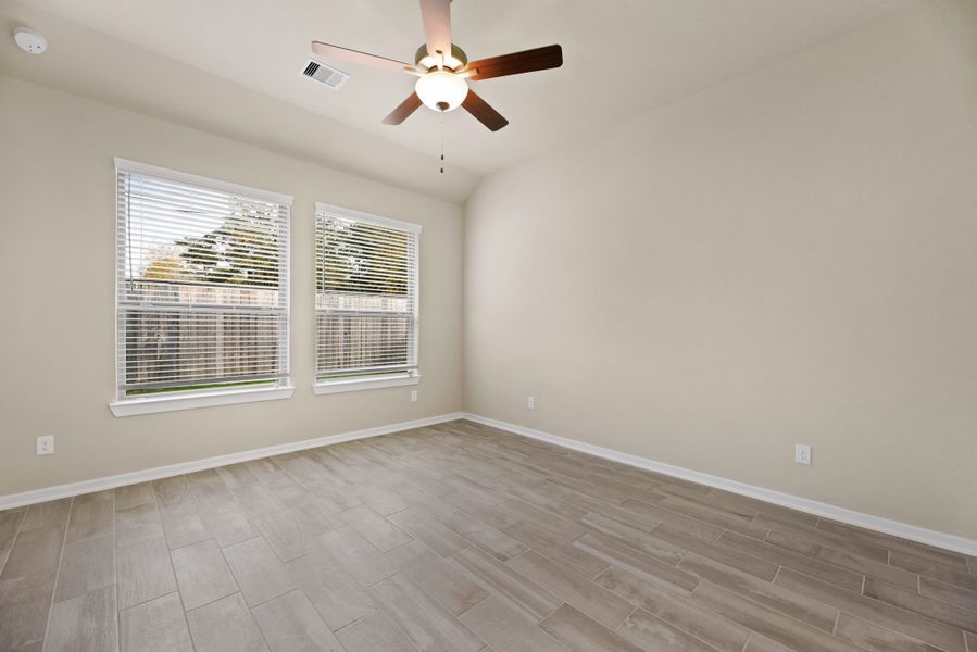 Spacious, unfurnished interior of a new home in The Woodlands Hills, Willis (Image 29). Spacious, unfurnished interior of a new home in The Woodlands Hills, Willis (Image 29).