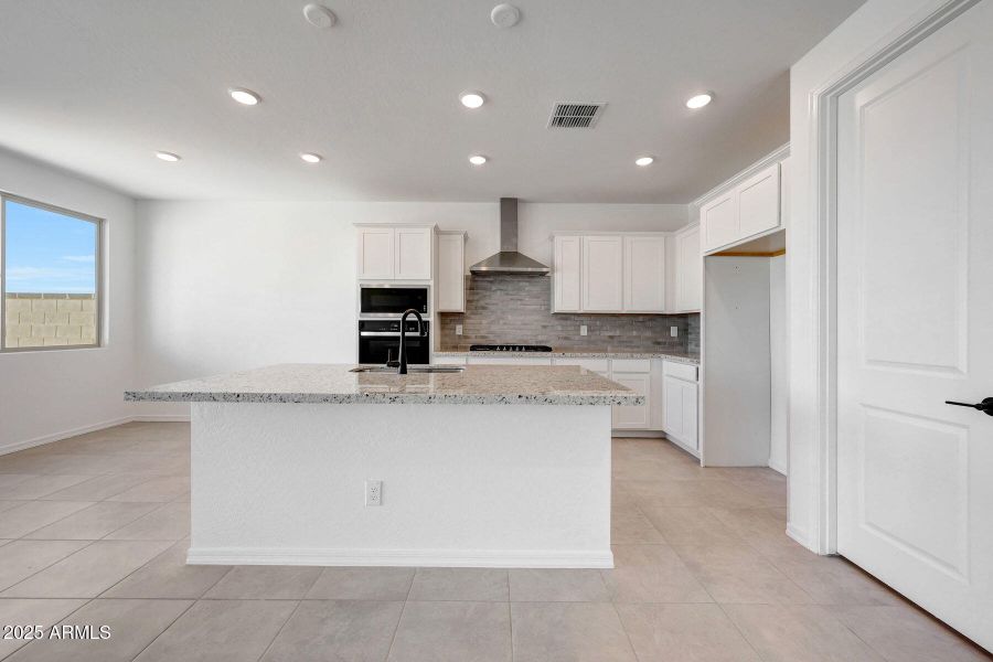 PHX_Tyler_lot 2087_lagoon_3741_Kitchen (
