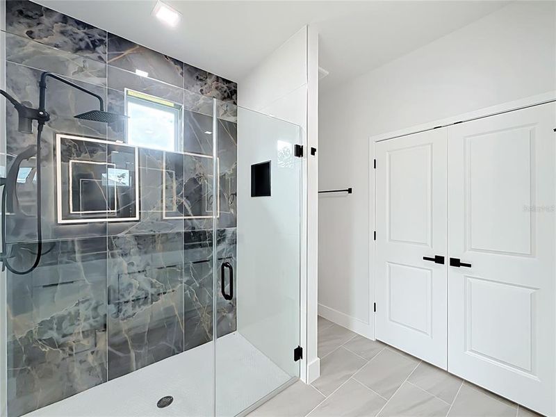 Furnished interior view inside a new home in , Ocala (Image 11).